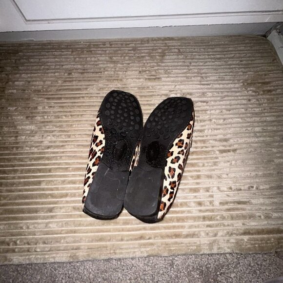 Franco Sarto Brown Leopard Calf Hair Leather Casual Slip On Loafers Size 6.5 - Picture 8 of 9